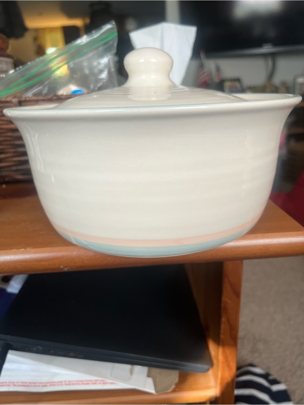 Vintage Pfaltzgraff Double Banded Aura Casserole Bowl With Lid